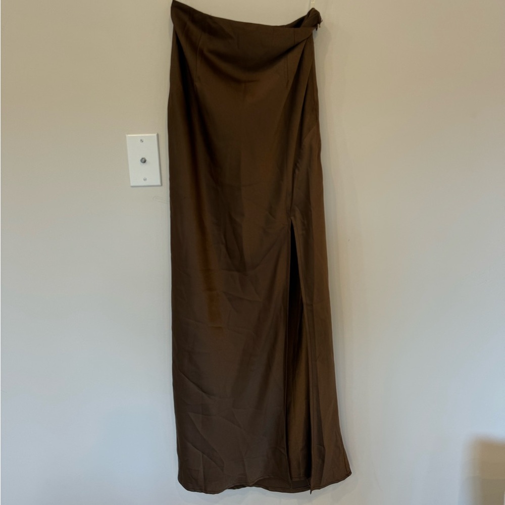 Brown satin Meshki skirt with slit